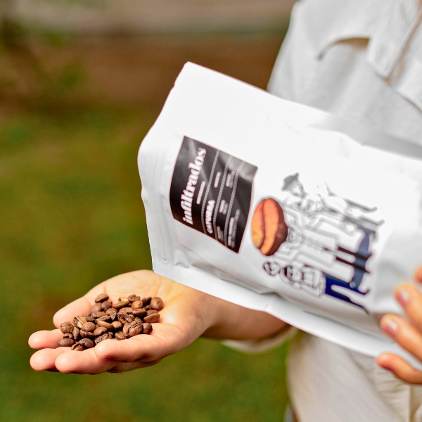 Café molido peruano de especialidad Caturra de Moyobamba con notas de miel, chancaca y cacao